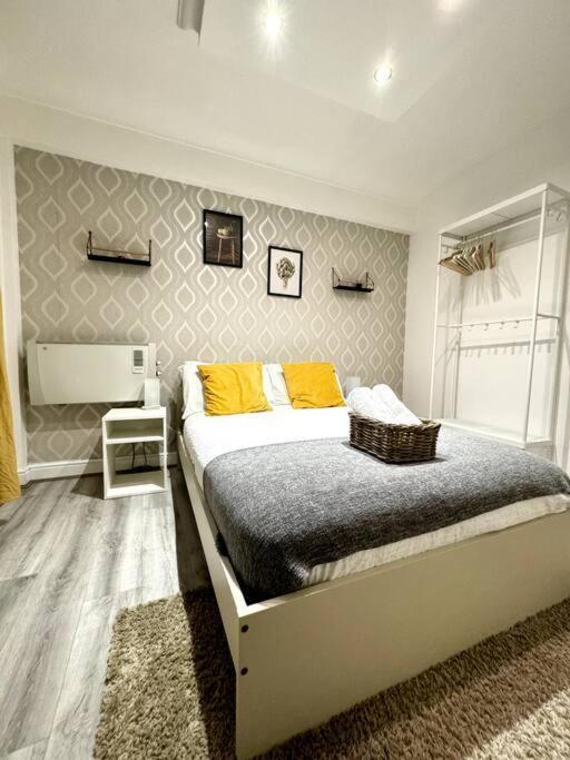 Centrally-Located Gem In Marble Arch, Londres Exterior foto